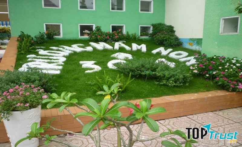 Trường Mầm non 30-4