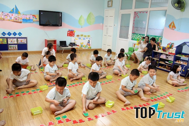 Không gian rộng rãi, thoáng mát đáp ứng nhu cầu học tập và vui chơi của các bé