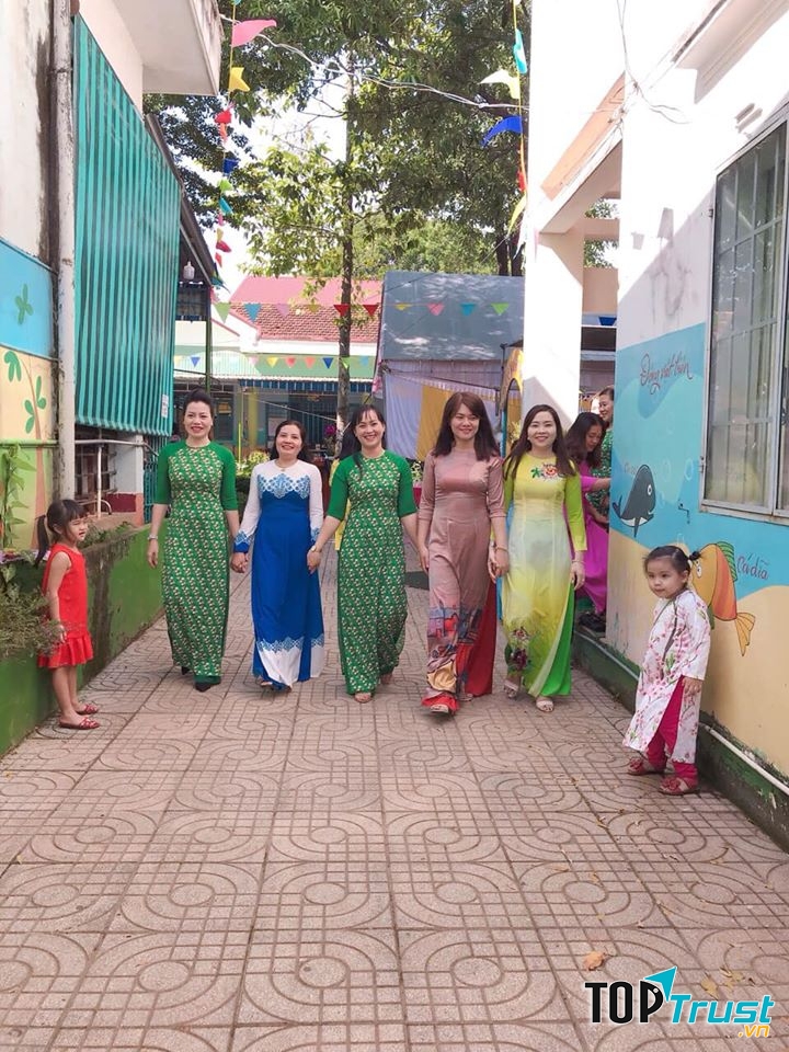 Trường mầm non Hoa Cúc