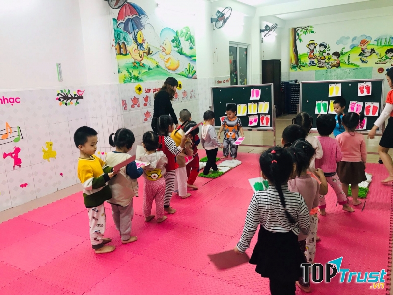 Trường Mầm non Hoa Mai