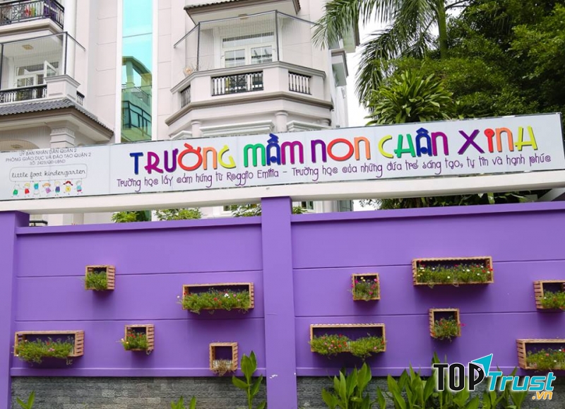 Trường mầm non Little Foot