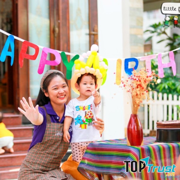 Trường mầm non Little Foot