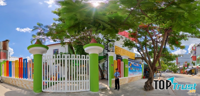 Trường Mầm Non Mặt Trời Bé Con