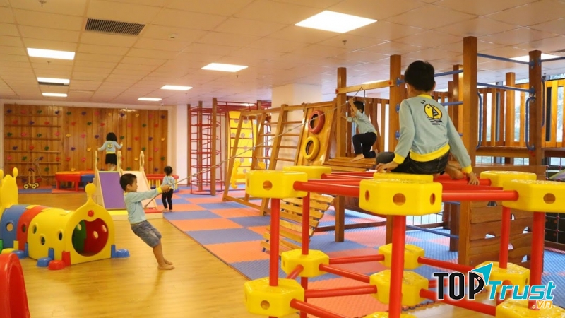 Trường Mầm Non New Horizons Montessori