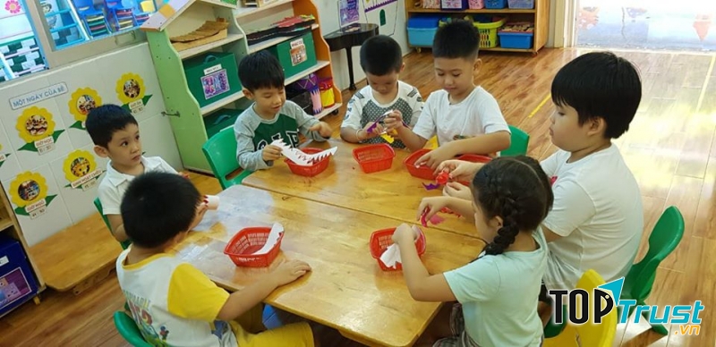 Trường mầm non Ngôi Nhà Nhỏ