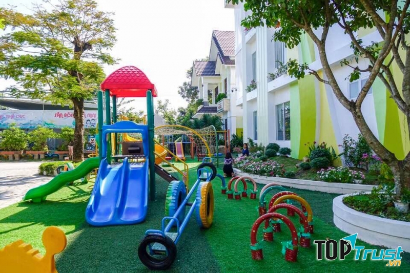 Trang thiết bị, cơ sở vật chất hiện đại.