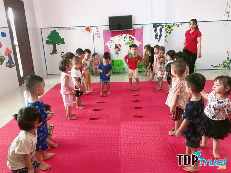 Trường mầm non quốc tế Hoa Trạng Nguyên với tâm nguyện xây dựng một môi trường giáo dục an toàn, năng động hội nhập, nhằm tạo nên thế hệ trẻ tự tin, sáng tạo
