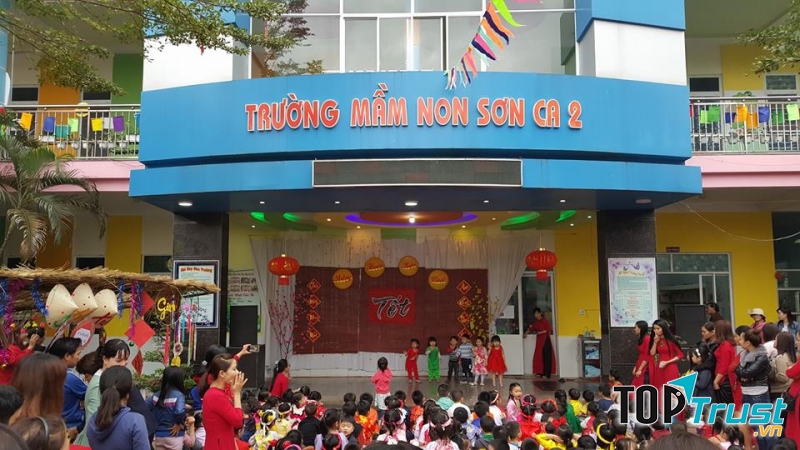 Trường mầm non Sơn Ca.