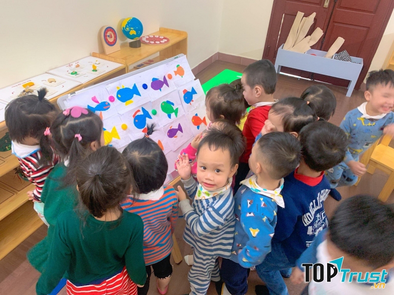 Trường Mầm non song ngữ Honey Montessori
