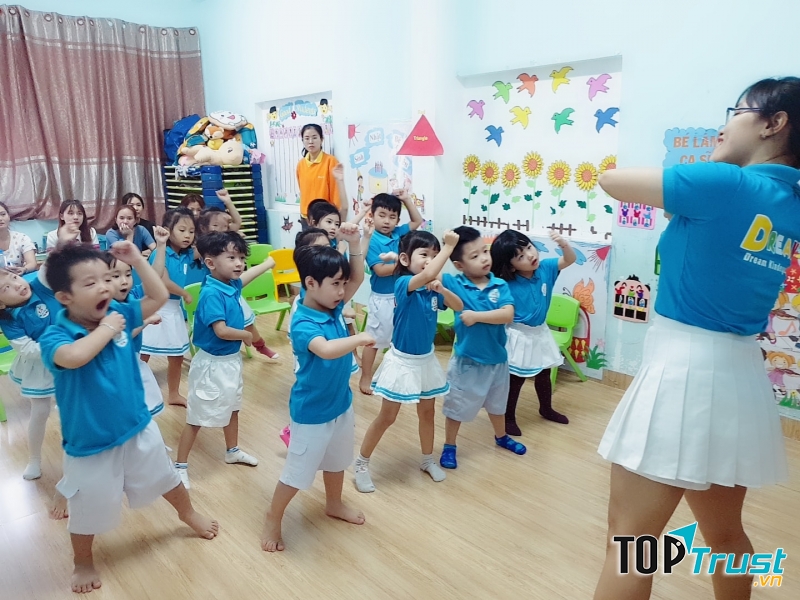 Trường Mầm non song ngữ Nha Trang