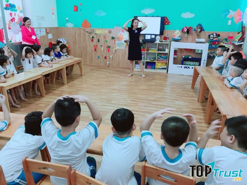 Trường mầm non tư thục Hồng Hà