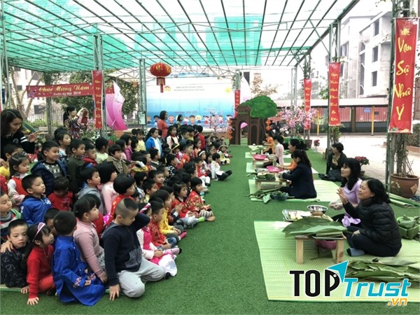 Trường mầm non Tuổi Hoa