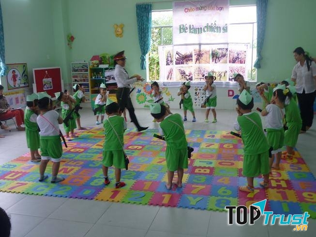 Trường Mầm non Tuổi Thơ