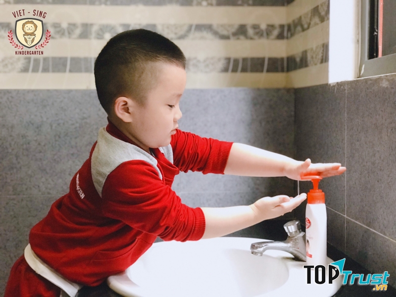 Trường mầm non Việt - Sing