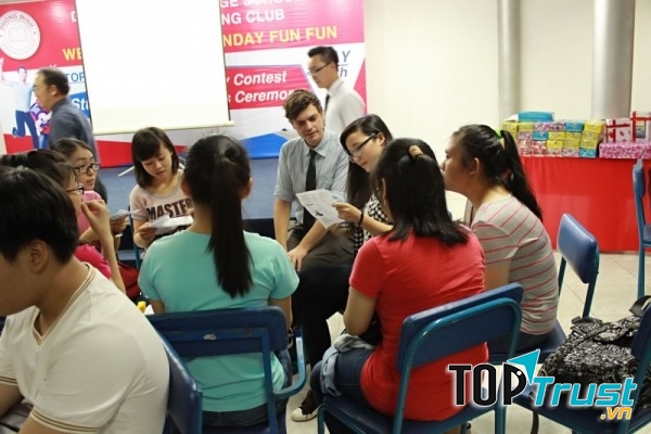 Trường ngoại ngữ Dương Minh