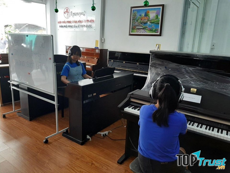 Học viên tự thực hành