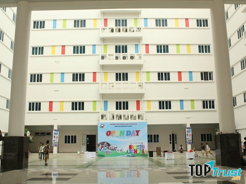 Trường Song ngữ Quốc tế Newton