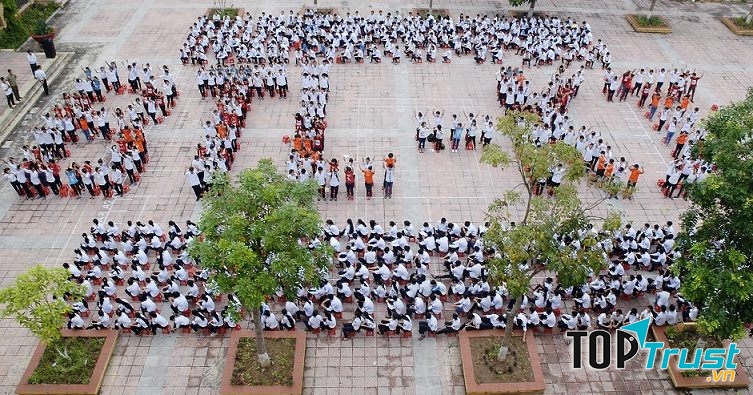 Trường THPT Bắc Thăng Long