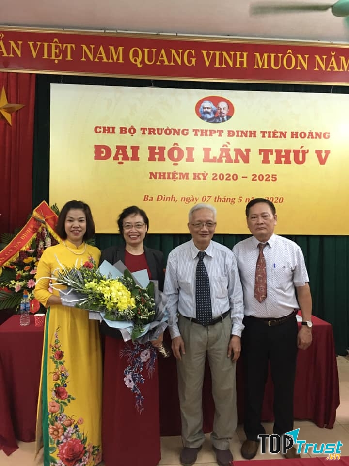 Trường THPT Đinh Tiên Hoàng