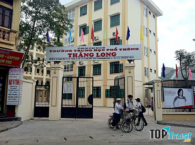 Trường THPT Thăng Long