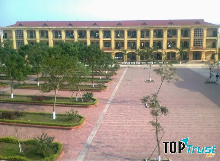 Một góc ảnh chụp trường THPT Tứ Kỳ