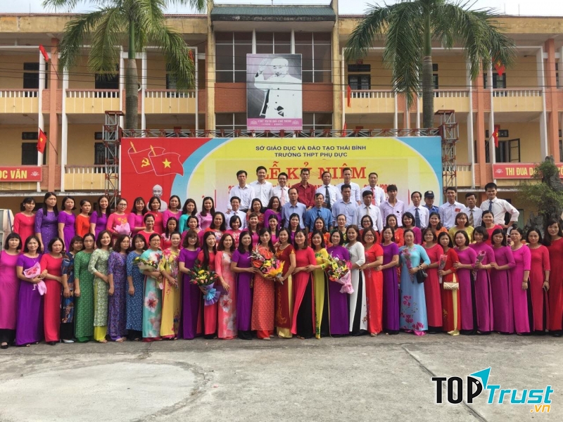 Trường Trung học phổ thông Phụ Dực