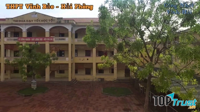 Trường Trung học phổ thông Vĩnh Bảo