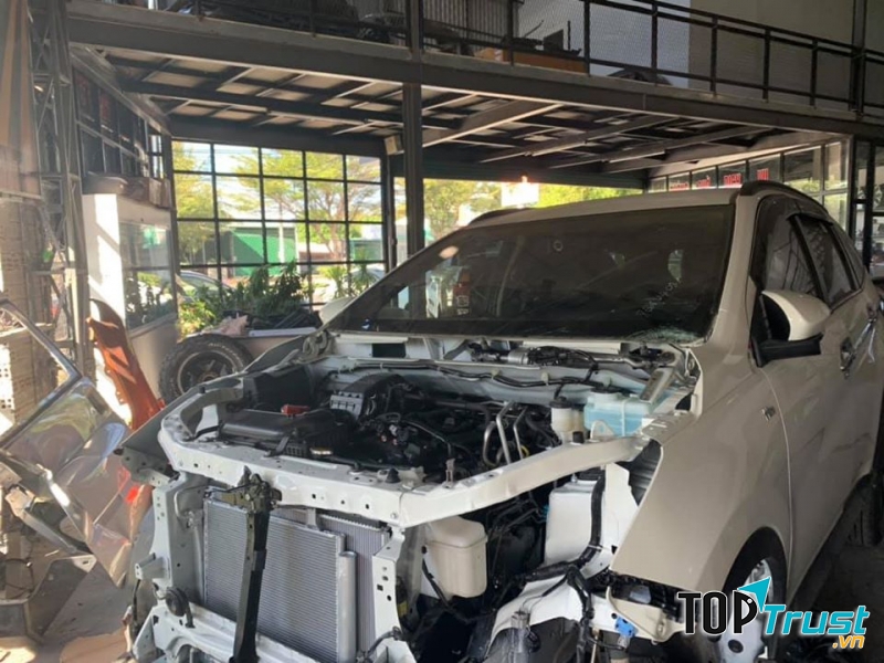 TT Chăm sóc,bảo trì,sửa chữa và đồ chơi ô tô Nhật Anh Auto