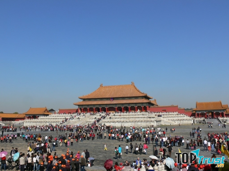 Tòa thành nổi tiếng của Trung Quốc thu hút hàng triệu du khách mỗi năm bởi sự lộng lẫy