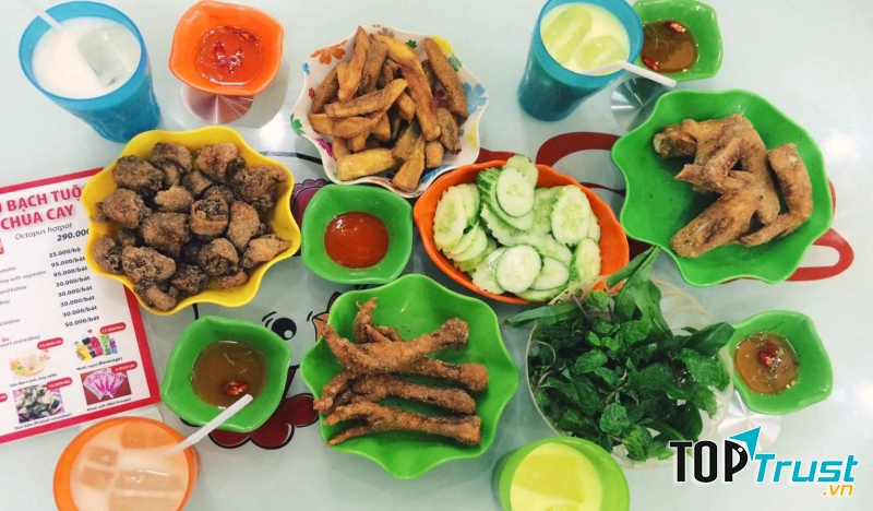 Thực đơn hấp dẫn của Tú Gà quán