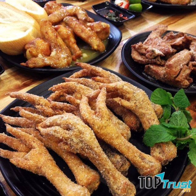 Tú Gà - Chân Gà Rang Muối