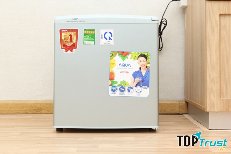 Tủ lạnh Aqua Sanyo AQR-55AR 50 lít