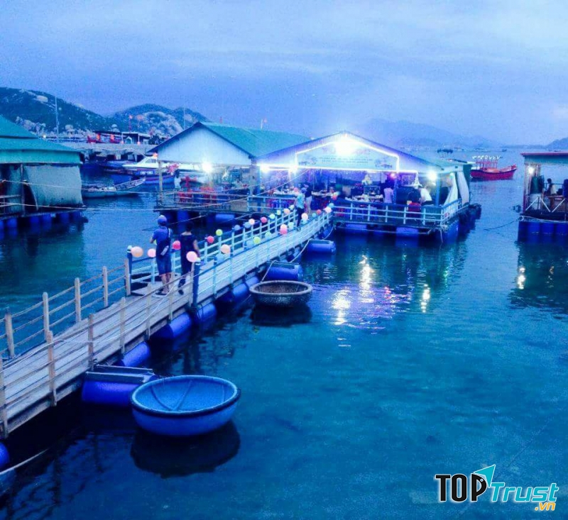 Tú Ngọc Homestay