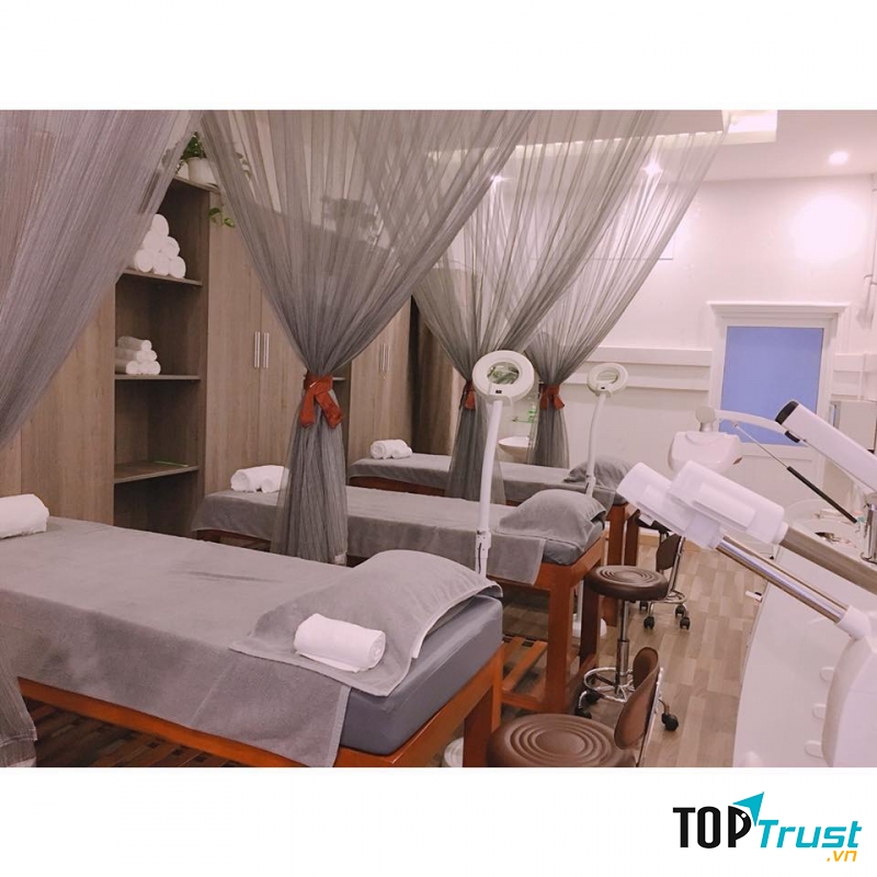 Tú Trân SPA & Eyebrows