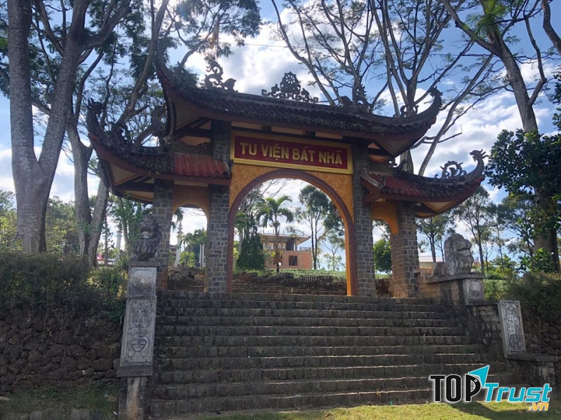 Tu viện Bát Nhã