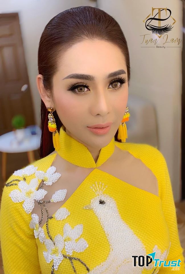 TUẤN LÂM Make-up & Eyebrows Beauty