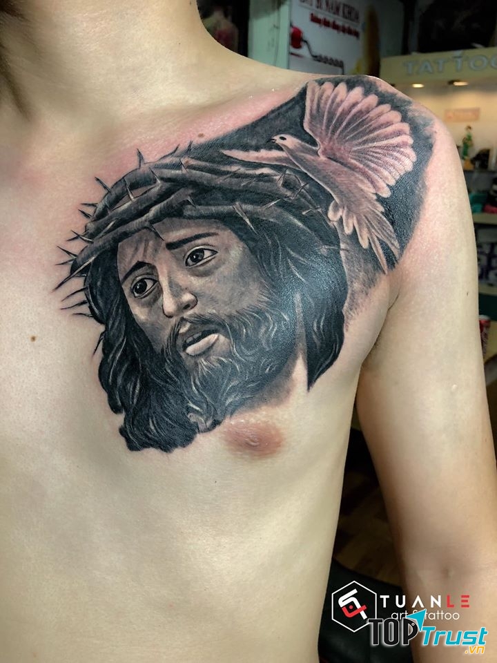 Tuấn Lê tattoo