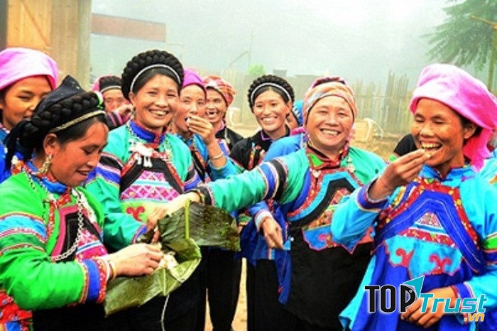 một thú vui Tục đi ăn trộm lấy may ngày xuân đã thành tập tục không thể thiếu của bà con Lô Lô vùng cao nguyên đá này.