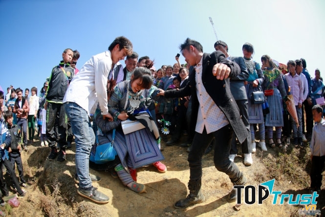 Tục kéo vợ một trong những nét độc đáo riêng của người H'mông