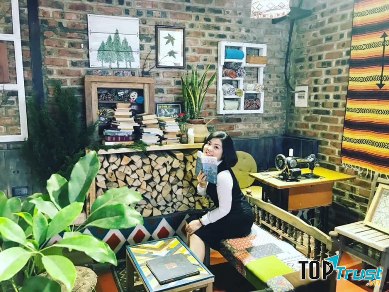 Túc Tắc Coffee & Cakes
