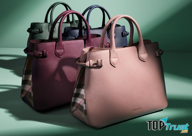 hiết kế tối giản, màu sắc trang nhã và phù hợp với sở thích của mẹ là những điều bạn nên lưu ý