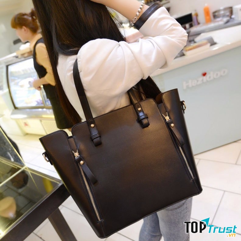 Túi xách oversize - Kiểu túi xách du lịch nữ được yêu thích nhất hiện nay