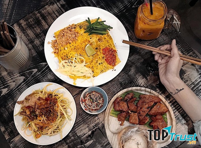 TukTuk Thai Bistro - Lý Tự Trọng