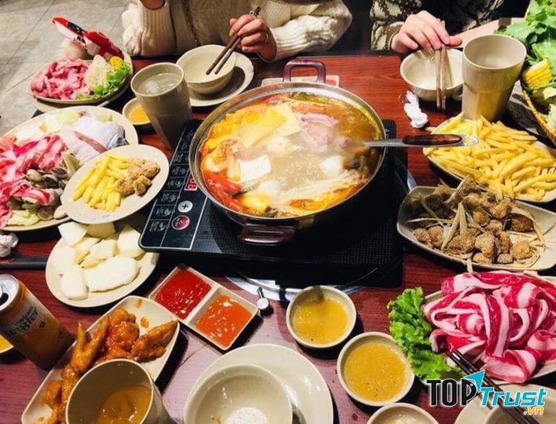TukTuk là địa chỉ chuyên lẩu không còn xa lạ ở Bắc Ninh mà không ai là không biết.