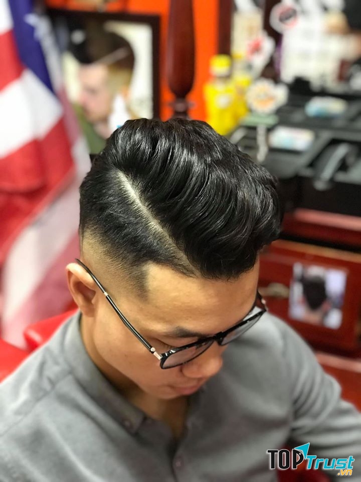 Tùng Barber Huế