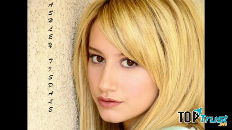 Ashley Tisdale