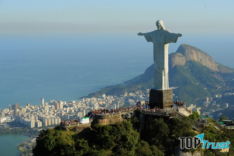 Tượng Chúa Cứu Thế