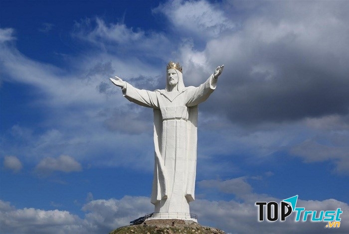 Tượng Chúa Kito Vua, Ba Lan