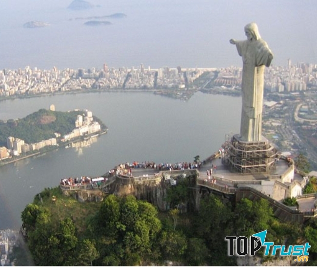 Tượng Cristo Redentor