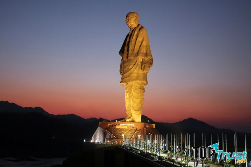 Tượng Thống nhất